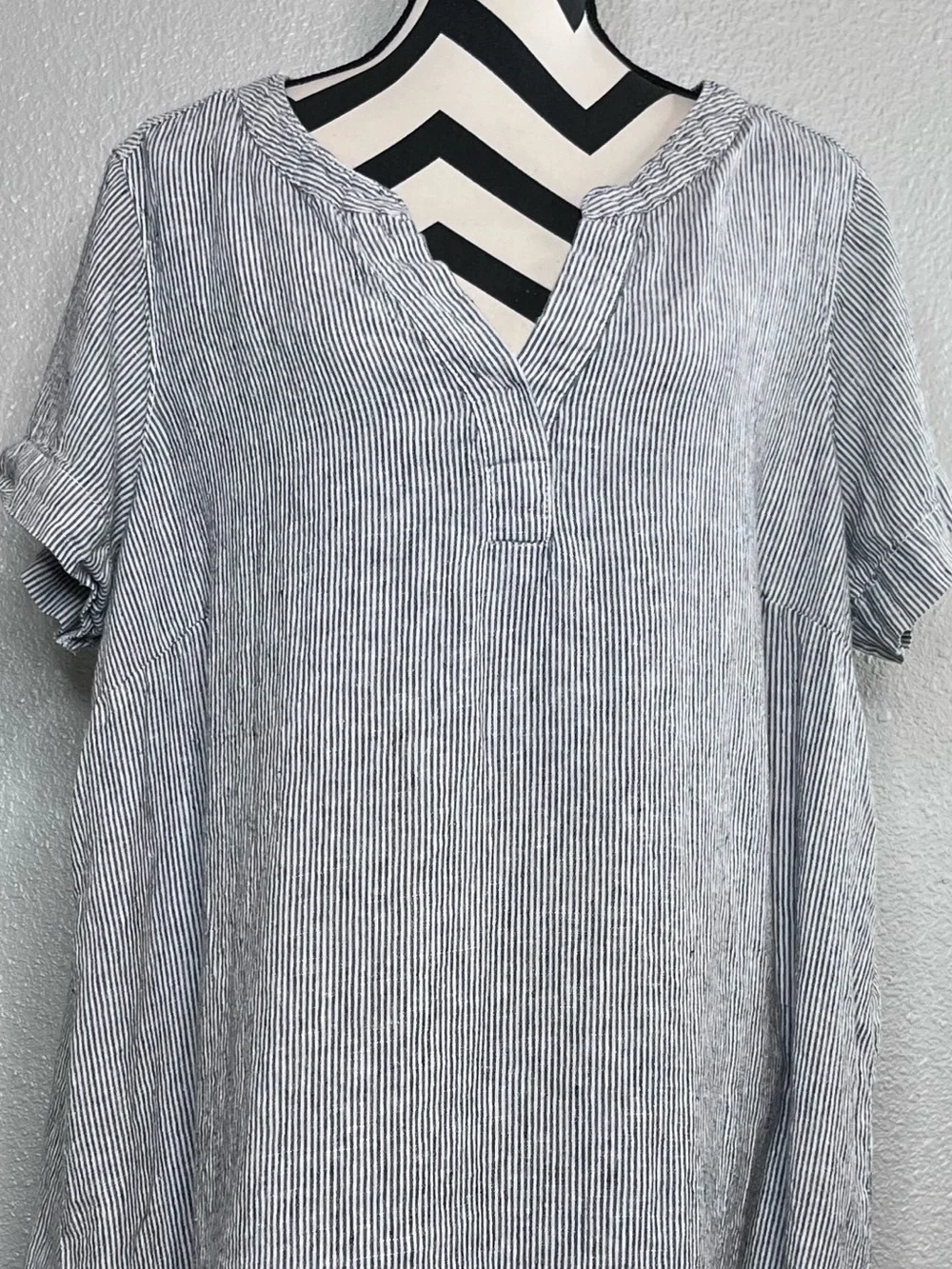 Tahari Sz 2X V-Neck Short-Sleeve 100% Linen Striped Coastal Minimalist Dress - Picture 3 of 10